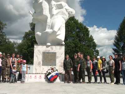 Фотографии с фестиваля «Дорога памяти» – 2015_thumb_61 (dorogapamyati.ru)